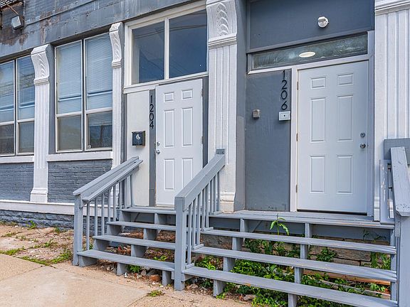 3rd image of 1206 Chapel St #2