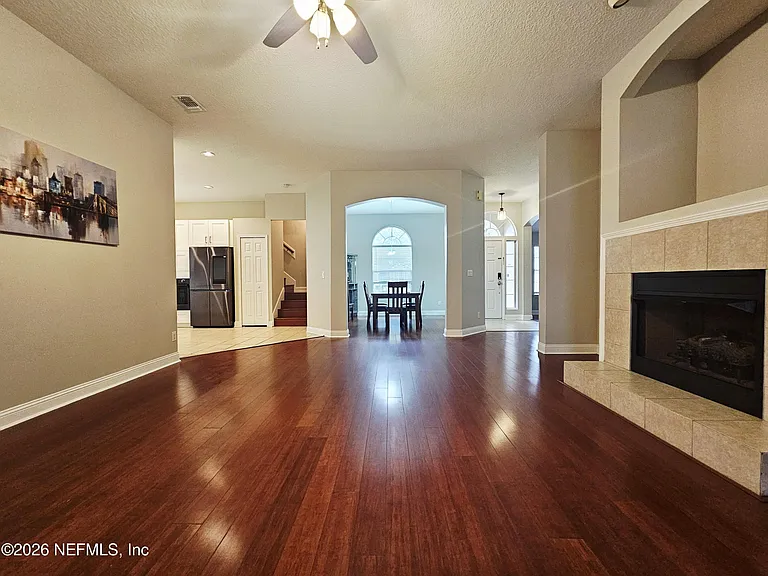 5891 Green Pond Dr — Photo 7