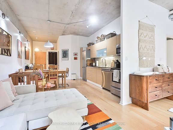 5th image of 150 Sudbury St #104