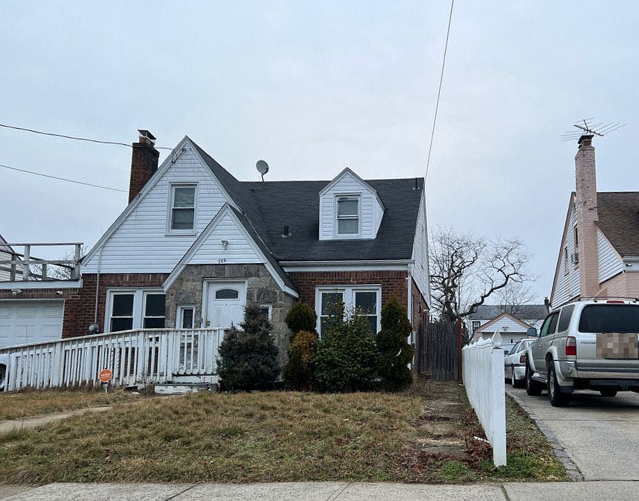 288 Wallace St, Freeport, NY 11520 Zillow