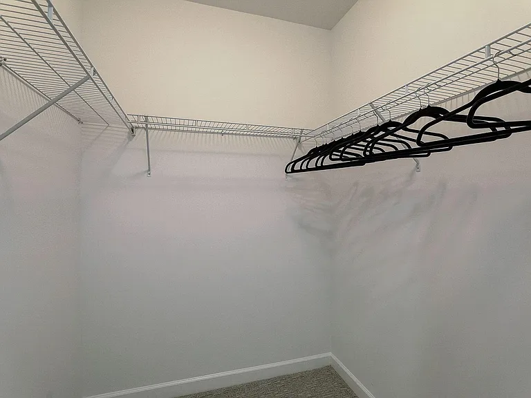 2650 Lake Shore Dr #804 — Photo 24