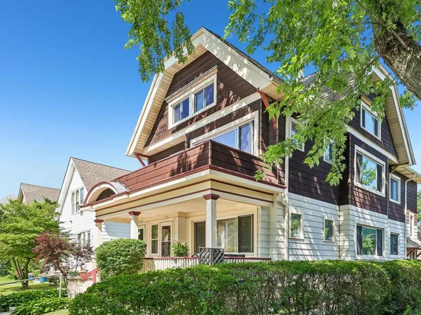 2532 N Humboldt BOULEVARD, Milwaukee, WI 53212