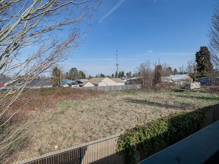 #294 FIELDSTONE APARTMENTS — Photo 12