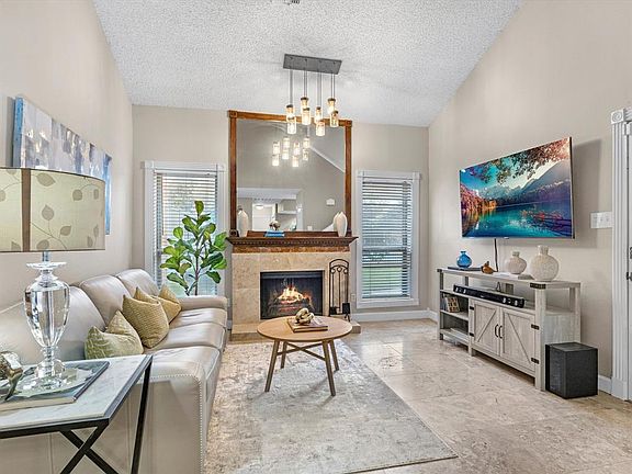 4th image of 976 Memorial Village Dr #51