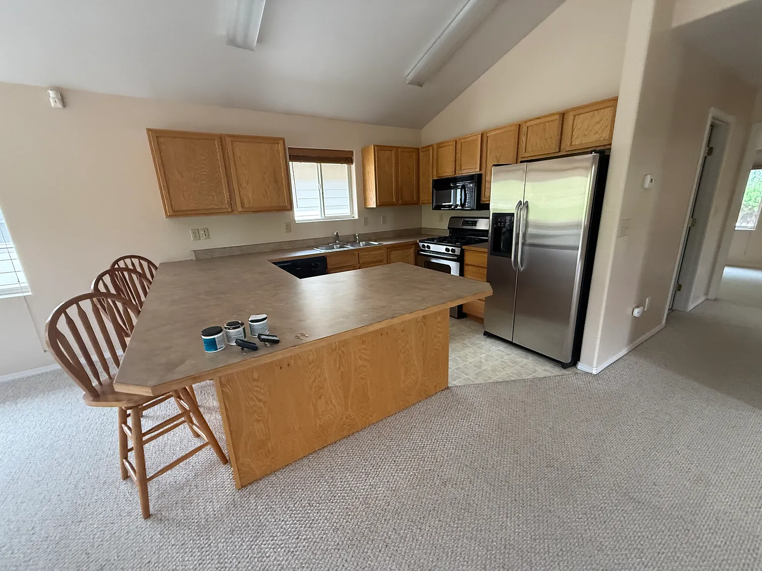 3 bed, 1910 sqft, $3,150 — Photo 4