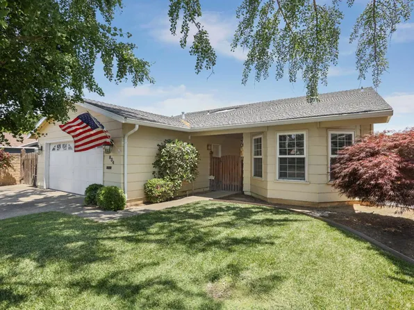 834 N Ham Ln, Lodi, CA 95242