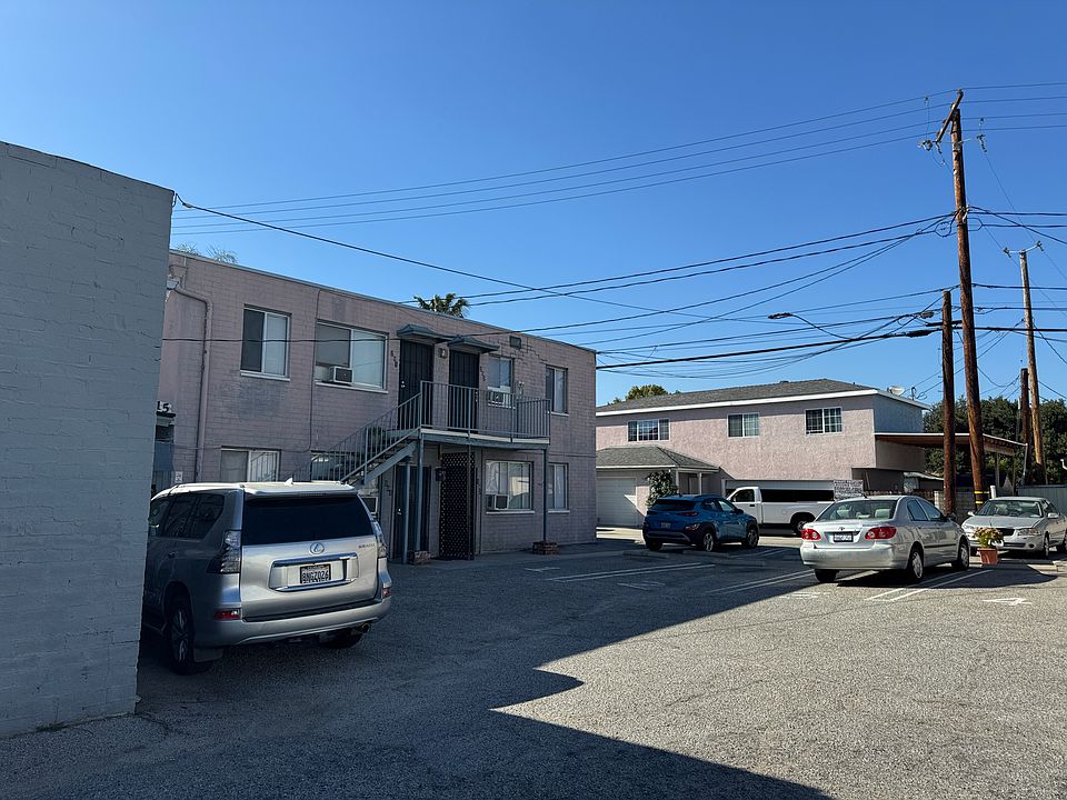 1st image of 2215 W Olive Ave APT 202
