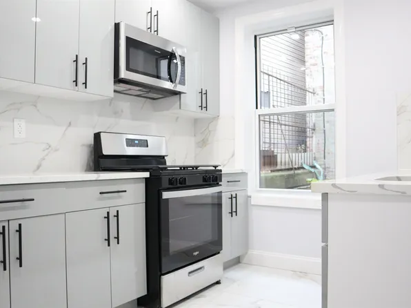 66 Romaine Avenue image 8 of 50