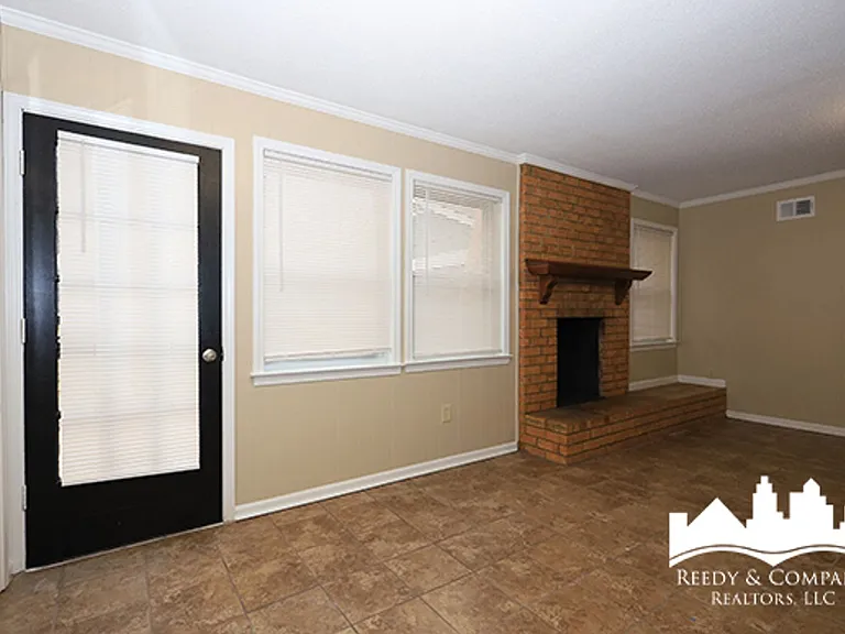 3132 Rosebay Ln — Photo 16