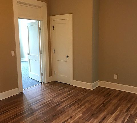 2nd image of 204 Main St