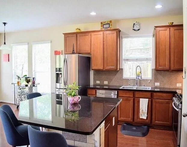 9030 Necklace Tree Ln — Photo 6
