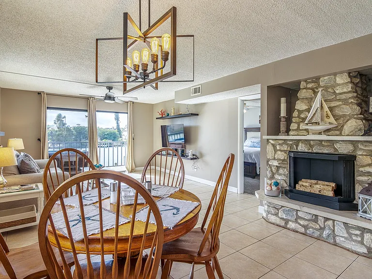 12080 Capri Cir S #101 — Photo 16