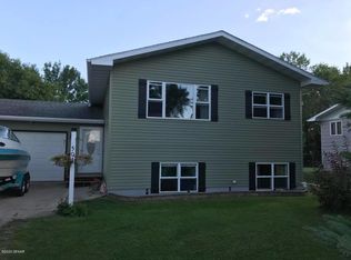 503 Park Dr, Manvel, ND 58256