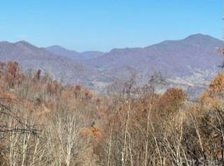 104 Avalon Gap Trl, Waynesville, NC 28785