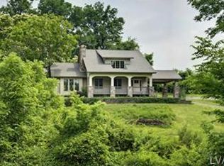 891 Spring Hill Rd, Riegelsville, PA 18077