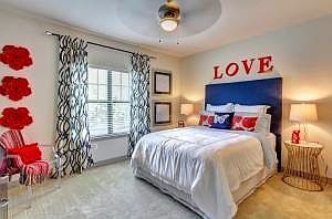 2nd image of 105 W 51st St APT 6405