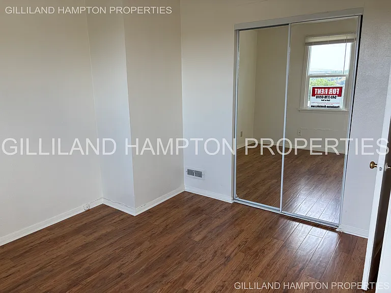 320 NW 15th St #320 — Photo 36