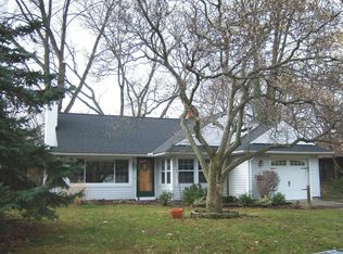 156 Ingleside Dr, Berea, OH