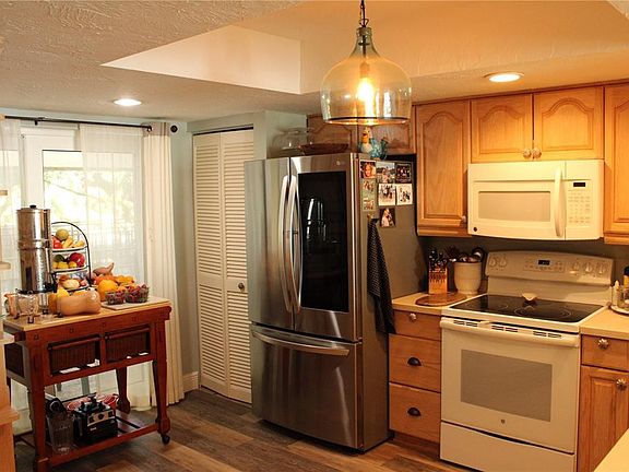 3rd image of 6470 Mourning Dove Dr APT 203