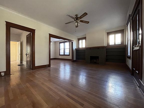 (3) Foyer and Living Room area