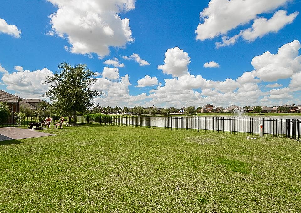 1st image of 19506 Stanton Lake Dr