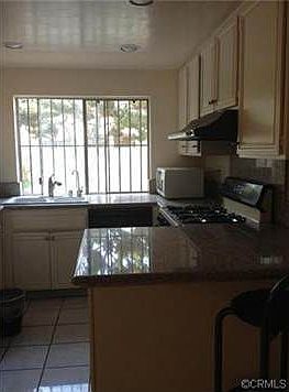 5th image of 420 S Orange Ave APT F