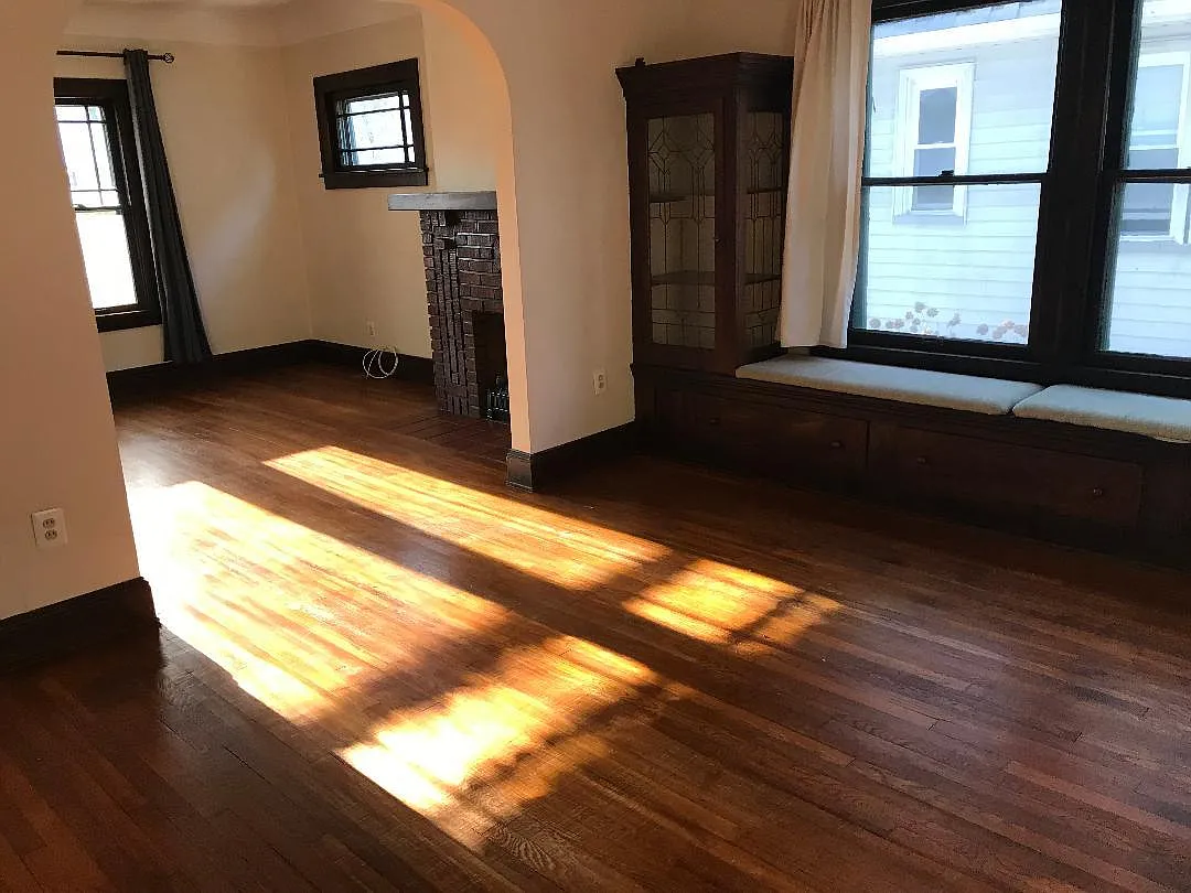 2 bed, 1100 sqft, $1,400 — Photo 3