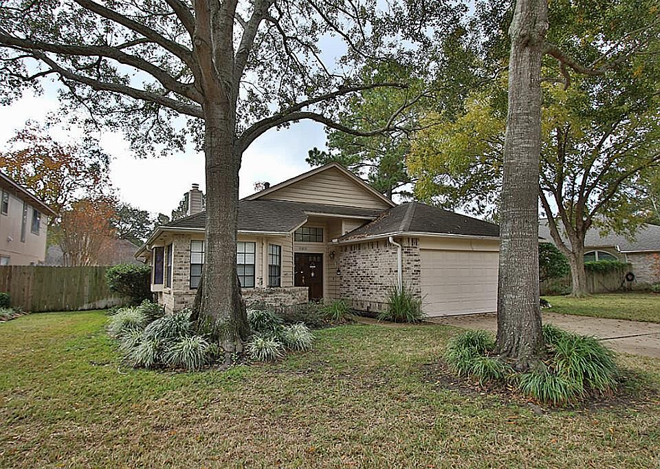 1st image of 15831 Oak Mountain Dr