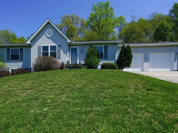 1414 Arcadia Dr, Fairmont, WV 26554