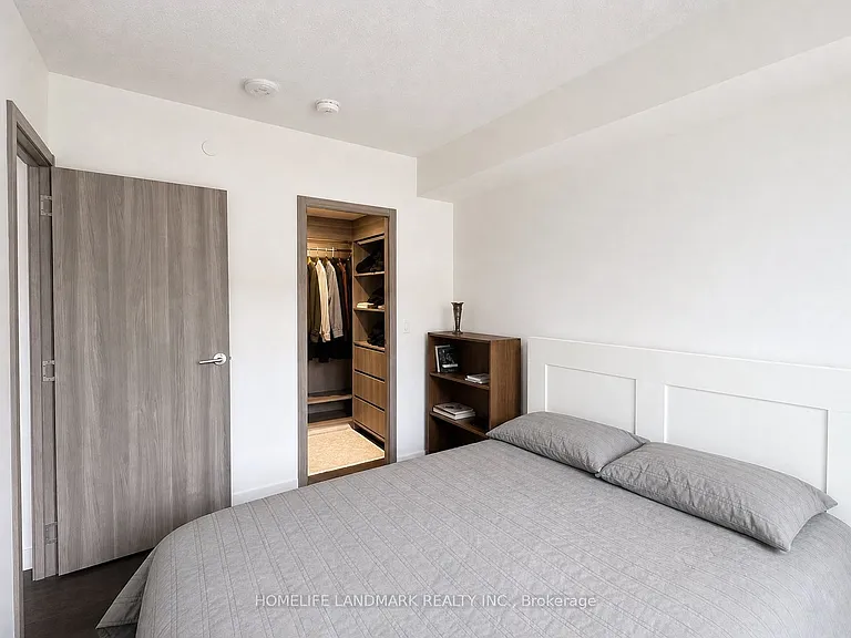 38 Widmer St #803 — Photo 2