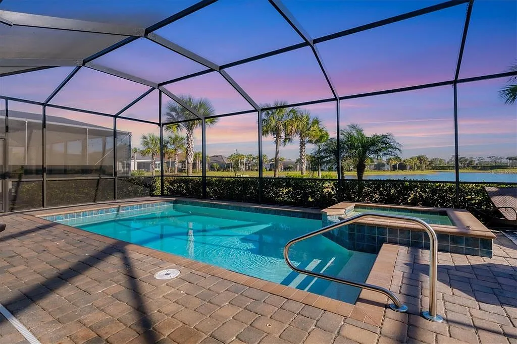 4 bed, 2.0 bath, 2251 sqft, $9,500 — Photo 1