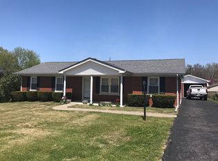 418 Hume Dr, Paris, KY 40361