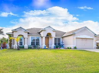 550 La Goy St SW, Palm Bay, FL 32908