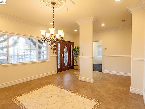 4th image of 513 Ohara Ave