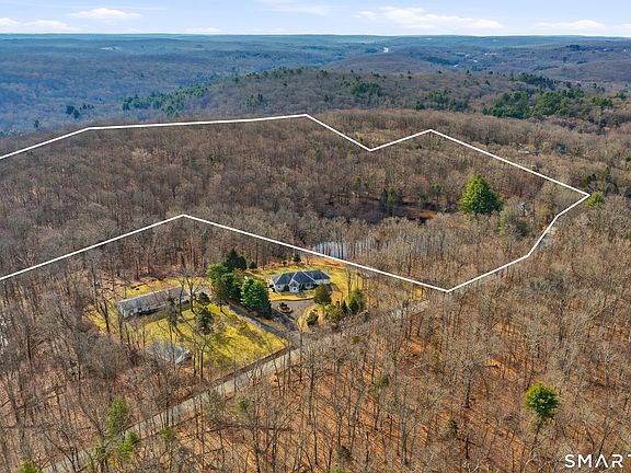 4th image of 38 Parker Road