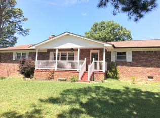 9945 Clift Rd, Strawberry Plains, TN 37871