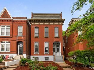1725 Oregon Pl, Saint Louis, MO 63104