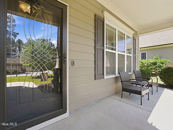 3rd image of 886 Micahs Way N
