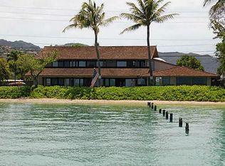 6977 Kalanianaole Hwy, Honolulu, HI 96825
