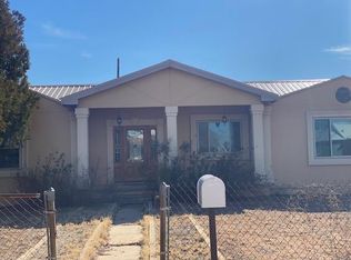 708 E 23rd St, Crane, TX 79731