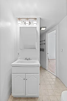 Rented by Hetherman Real Estate LLC | media 34