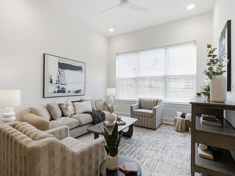 3963 Clifton Ave — Photo 10