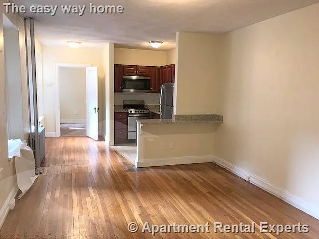 5 Craigie Cir #2 — Photo 2