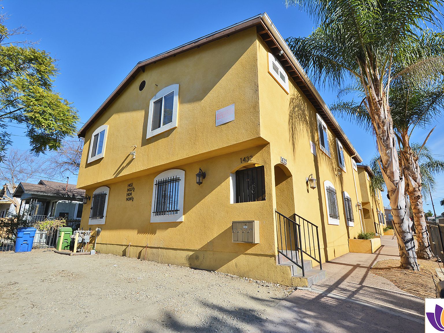 書籍コレクション LOS ANGELES 他 1432 Ricardo St, Los Angeles, CA 90033 | Zillow