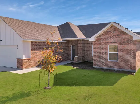 112 Panther Loop, Mabank, TX 75147