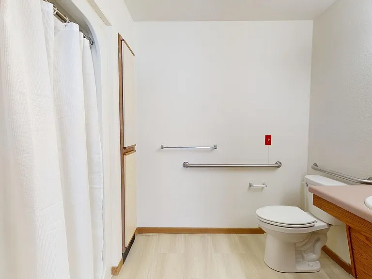 Eastern Townhomes — Photo 10