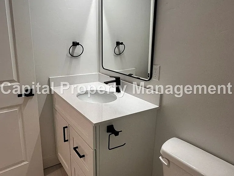 770 Ashton Ave — Photo 17