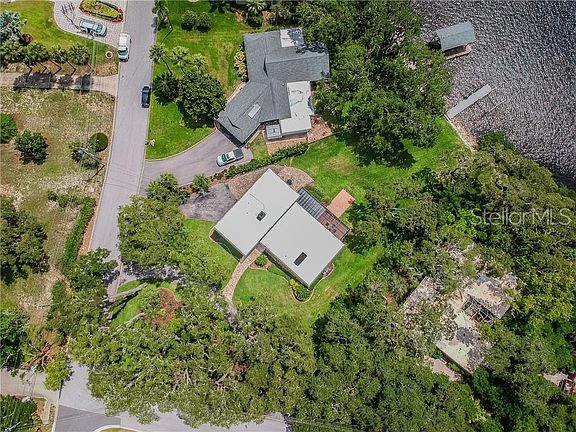 4th image of 904 Bayshore Dr