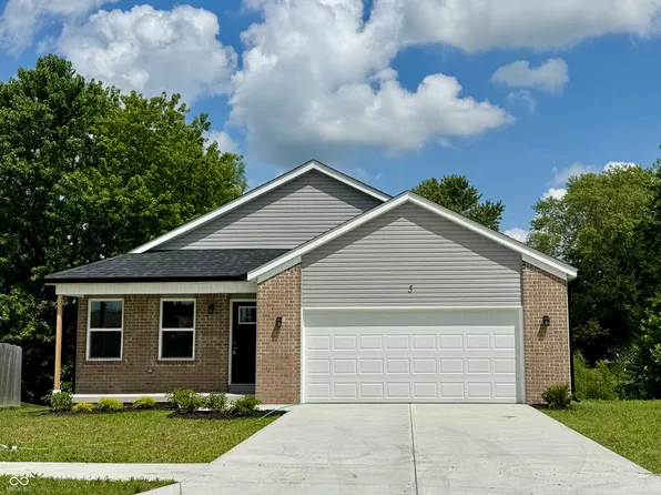 5 Watson Dr, Trafalgar, IN 46181