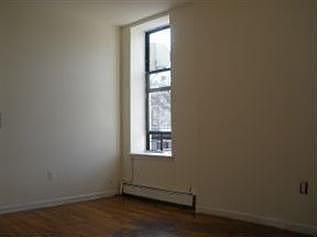 5th image of 203 Howard Ave APT 2B